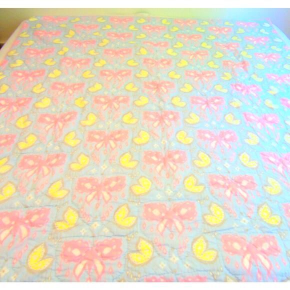 PB ZOEY Butterfly QUILT TWIN 68x86" Pink Blue 100% Cotton Bedding Comforter NWOT - Picture 4 of 7